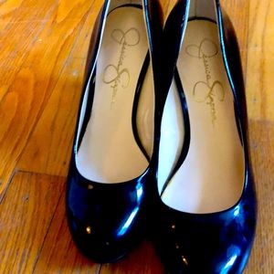 Jessica Simpson great condition shiny black wedge pumps
